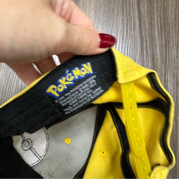 Pokemon Pokeball Yellow Snapback Hat Baseball Cap - Picture 4 of 10